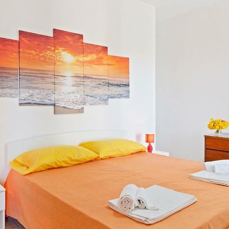 Focallo Seaside Holiday Flat Santa Maria del Focallo Esterno foto