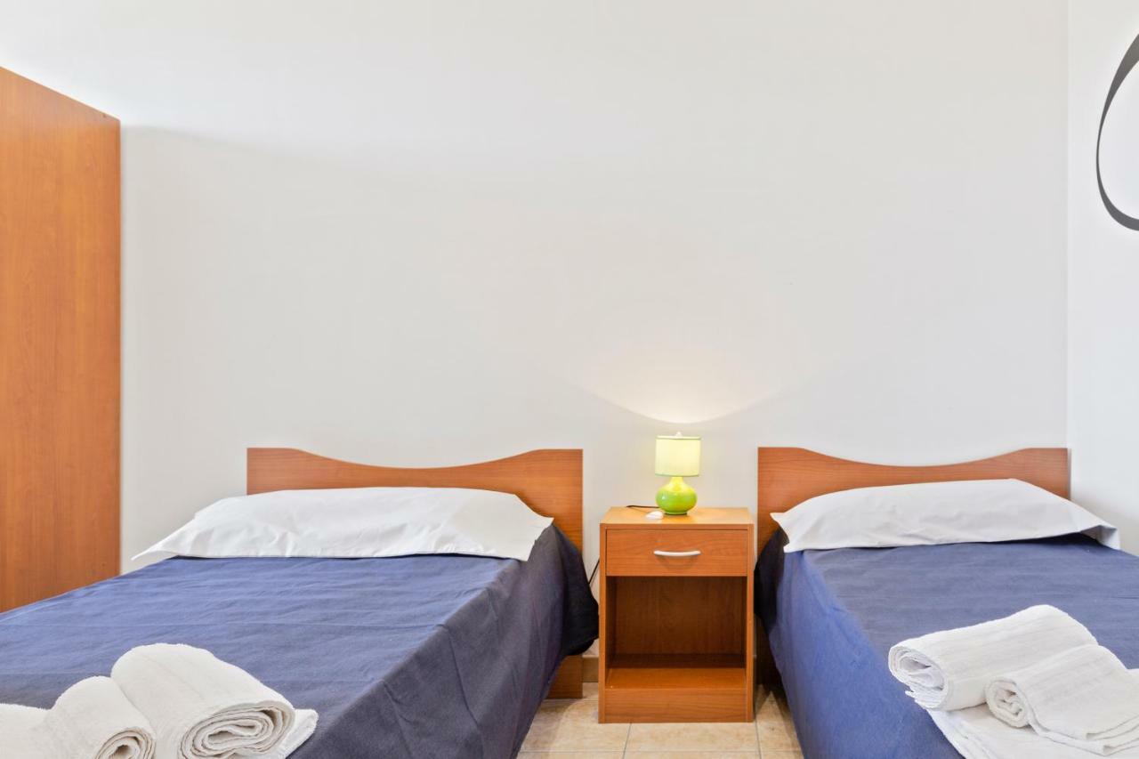 Focallo Seaside Holiday Flat Santa Maria del Focallo Esterno foto